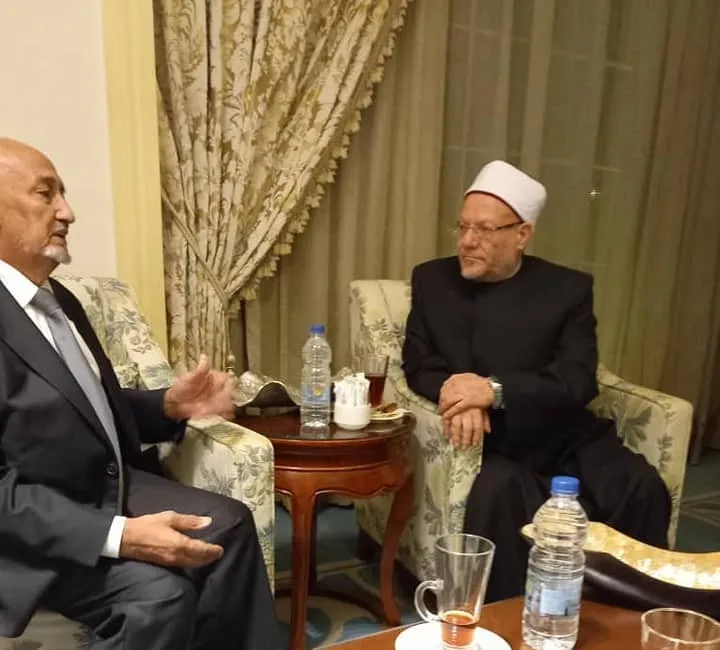 رئيس المجلس الأعلى للفتوى والمظالم د. إسلم ولد سيدي المصطف مع رئيس دا