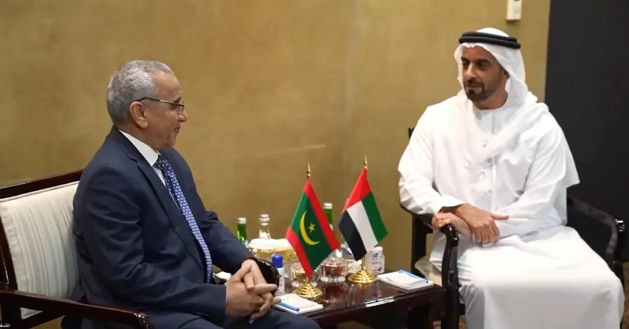 نائب رئيس مجلس الوزراء ووزير الداخلية الإماراتي الفريق سيف بن زايد آ