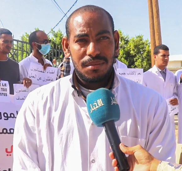 الدكتور إبراهيم حمادي انكيدة متحدثا للأخبار باسم الأطباء الأخصائيي?