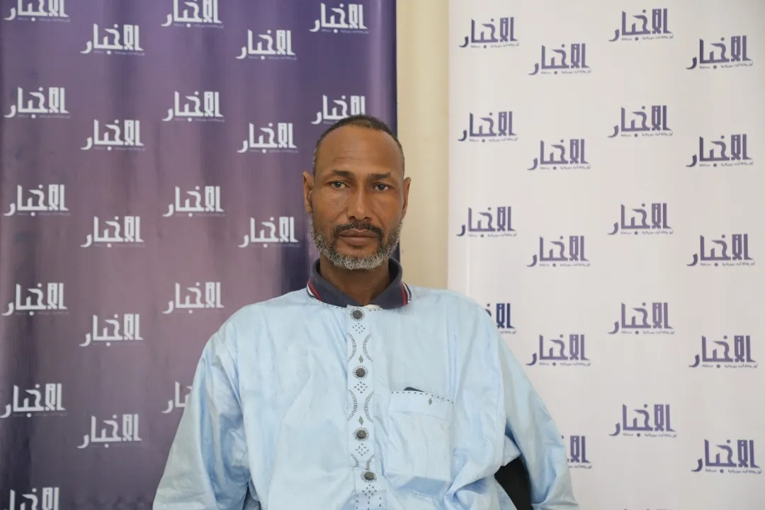  ممثل العمال غير الدائمين بميناء الصداقة الحسين أحمد فال بوياكي خلال