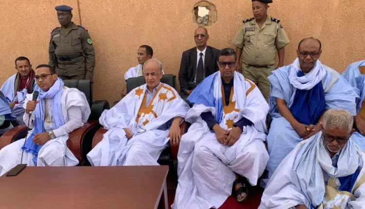 الوزير الأمين العام للرئاسة مولاي ولد محمد الأغظف خلال الاجتماع في ا