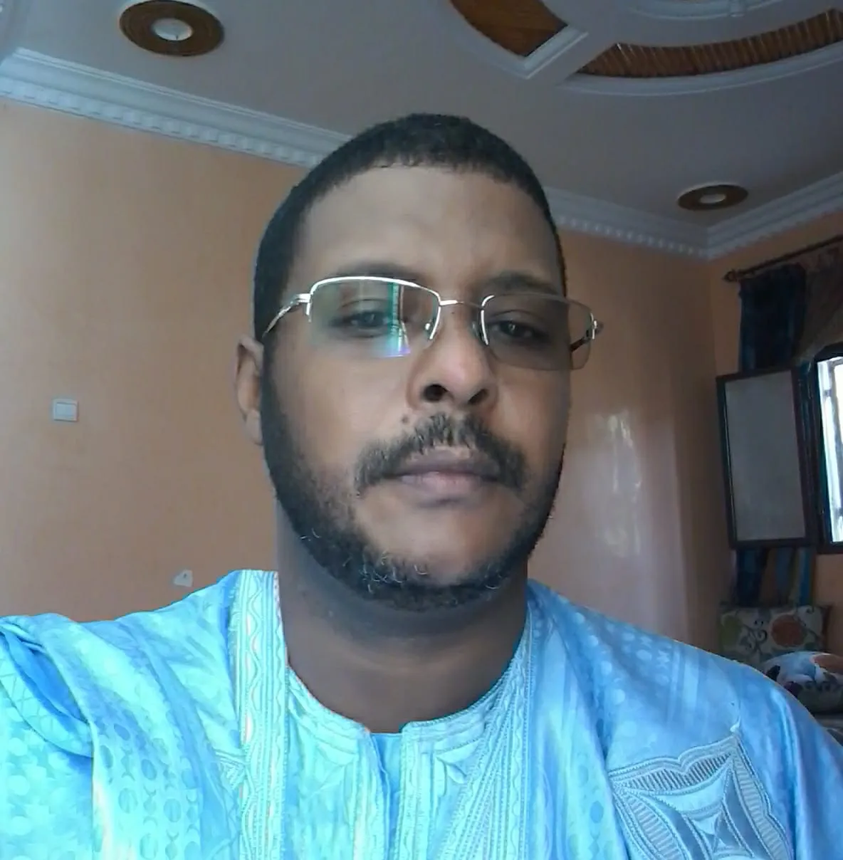  نائب الأمين العام لنادي القضاة الموريتانيين ورئيس المحكمة التجارية