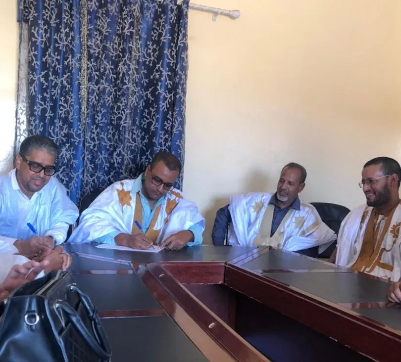 جانب من الاجتماع الذي عقده وفد النقابة من الأساتذة