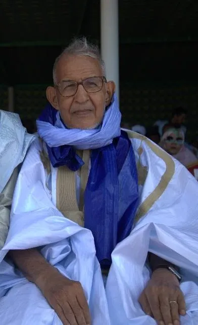 رئيس حزب تكتل القوى الديمقراطية أحمد ولد داداه خلال حضوره حفل افتتاح