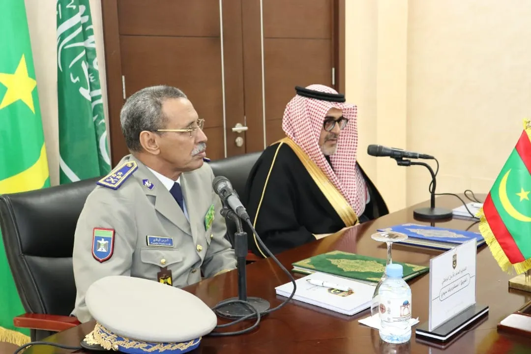 المدير العام للأمن الوطني الفريق مسقارو ولد سيدي، ونائب رئيس أمن الد