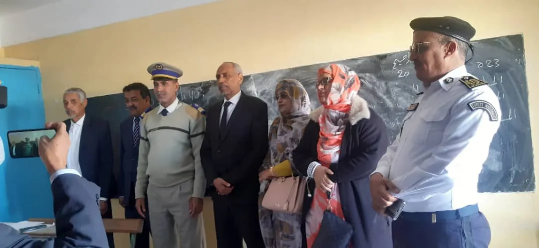 جانب من زيارة السلطات الإدارية والبلدية والجهة صباح اليوم لمركز الإ?