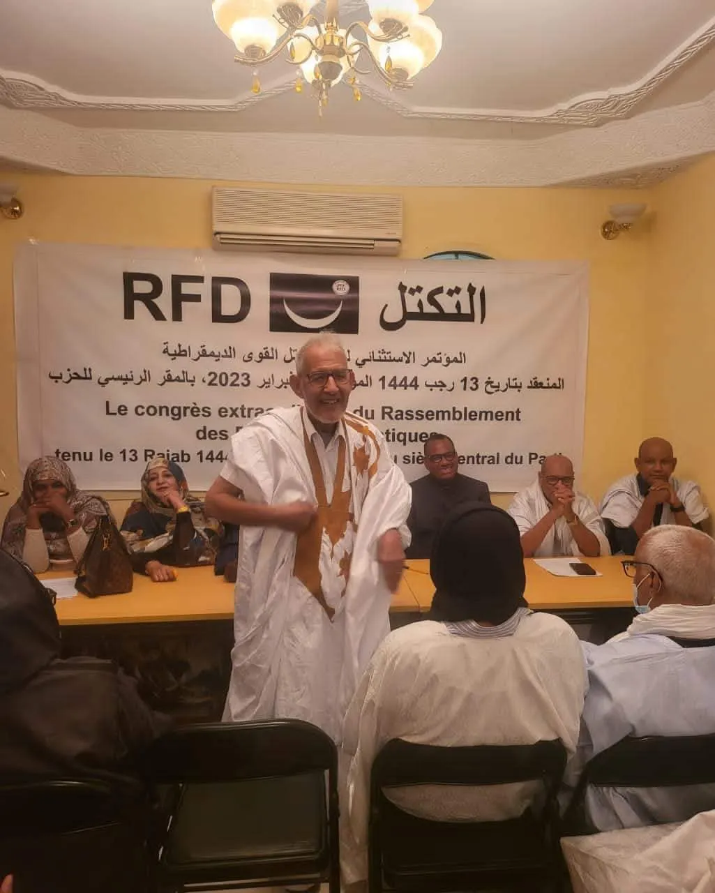 رئيس حزب التكتل أحمد ولد داداه خلال افتتاح المؤتمر الاستثنائي