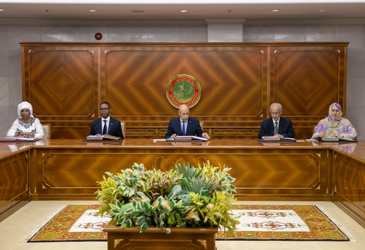 مجلس الوزراء خلال اجتماعه اليوم