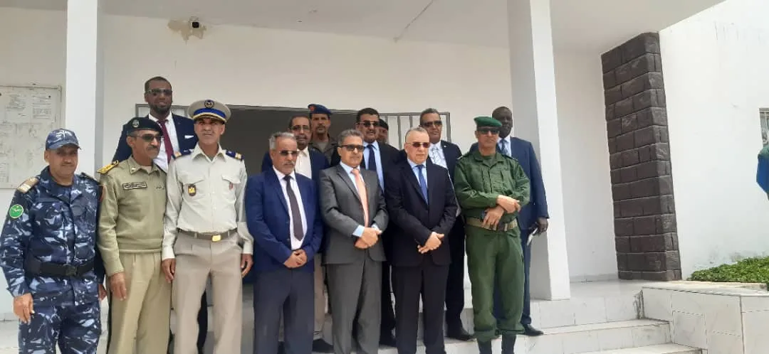 صورة تم التقاطها زوال اليوم في ولاية نواذيبو عقب انتهاء الإجتماع الذ