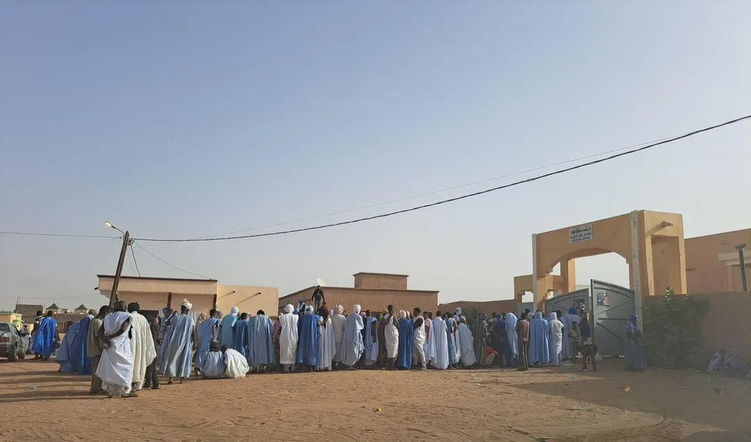 أحد طوابير التصويت في مقاطعة مكطع الحجار اليوم 
