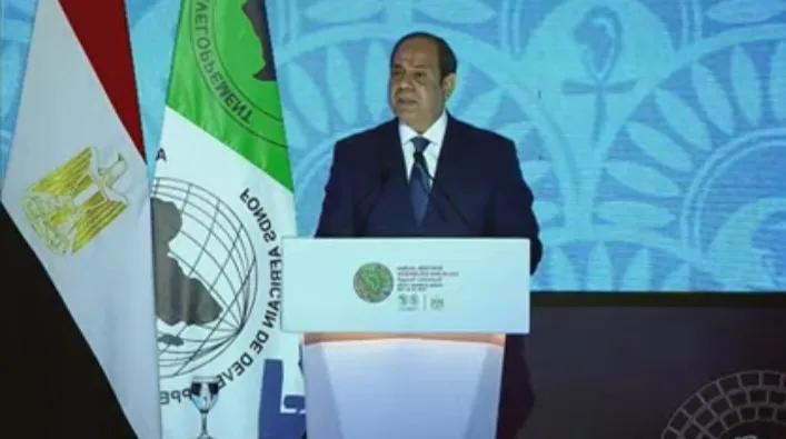 الرئيس المصري: عبد الفتاح السيسي 