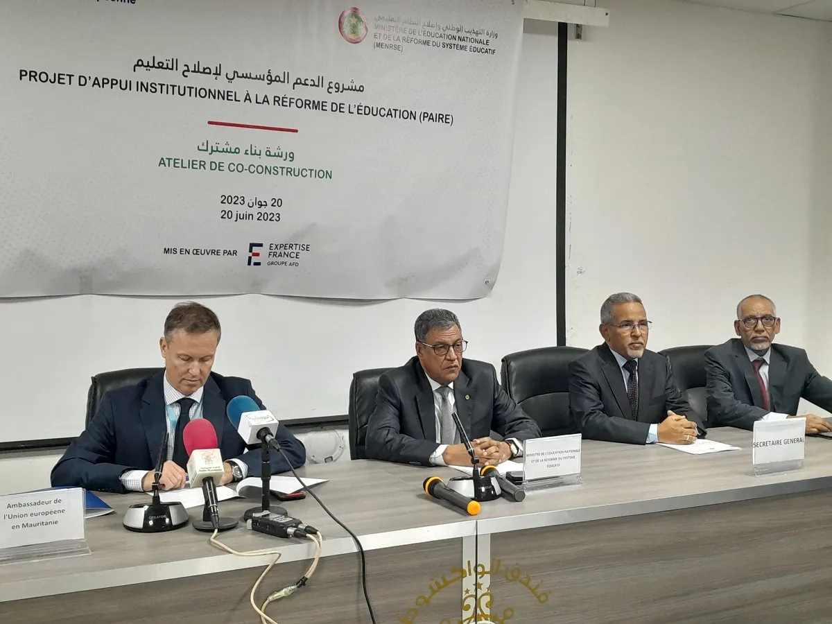 منصة افتتاح الورشة اليوم الثلاثاء في فندق نواكشوط 