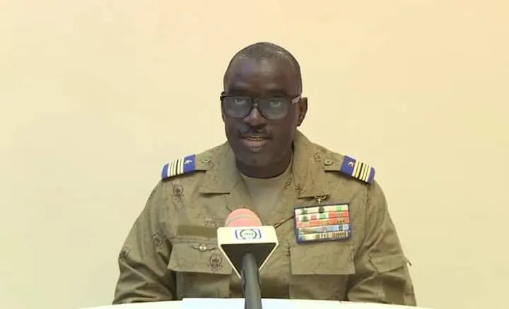 العقيد الرائد أمادو عبد الرحمن 