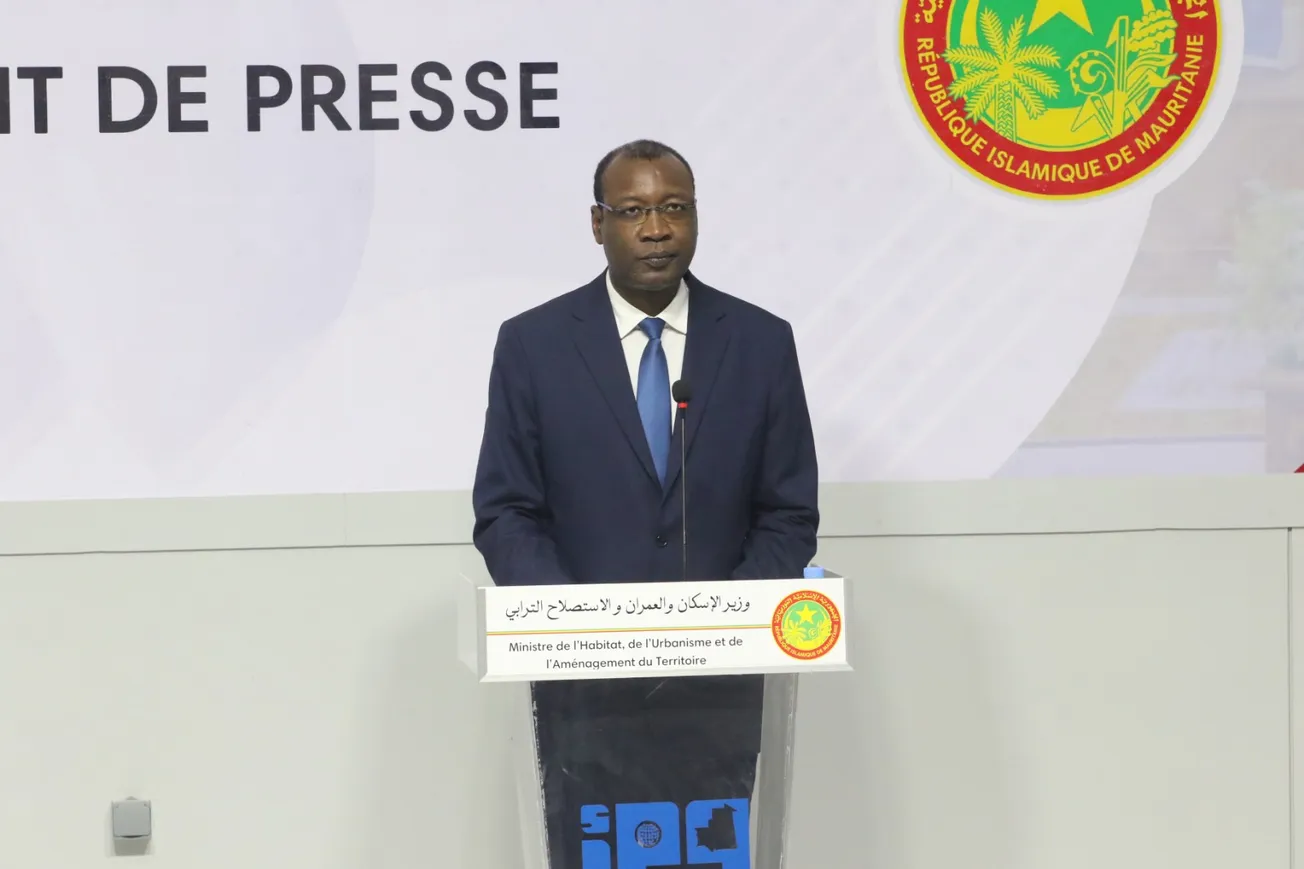 وزير الإسكان والعمران والاستصلاح الترابي سيد احمد محمد خلال مؤتمر ا?