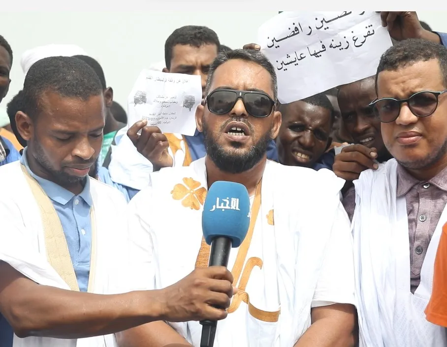  المتحدث باسم الاتحادية الوطنية للتوكتوك يوسف الشيخ أحمدو فال خلال ت