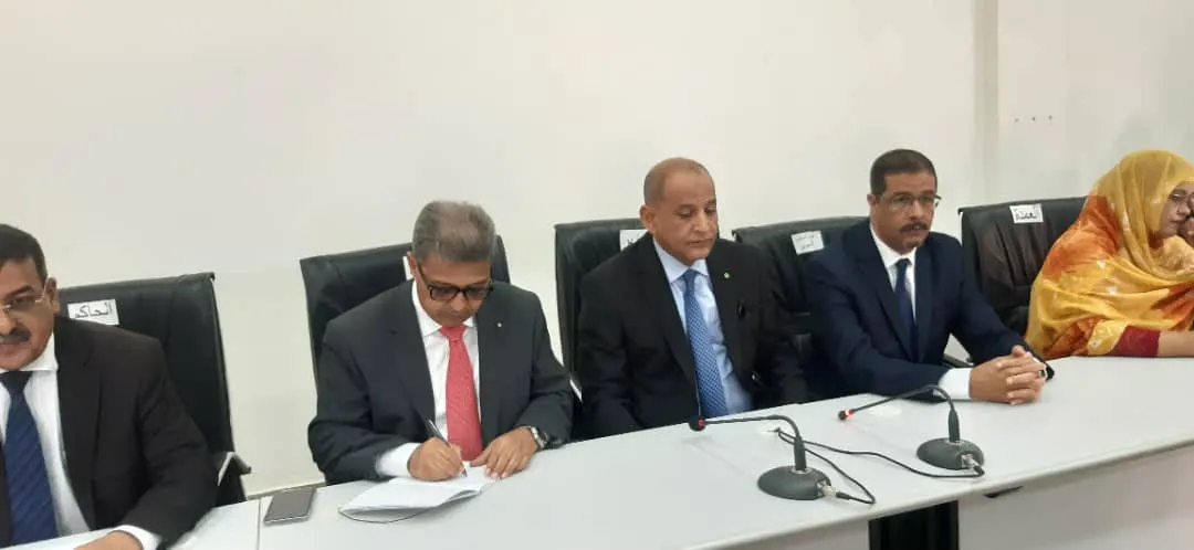 جانب من إجتماع وزير المياه والسلطات اليوم في نواذيبو مع الفاعلين/ ال?