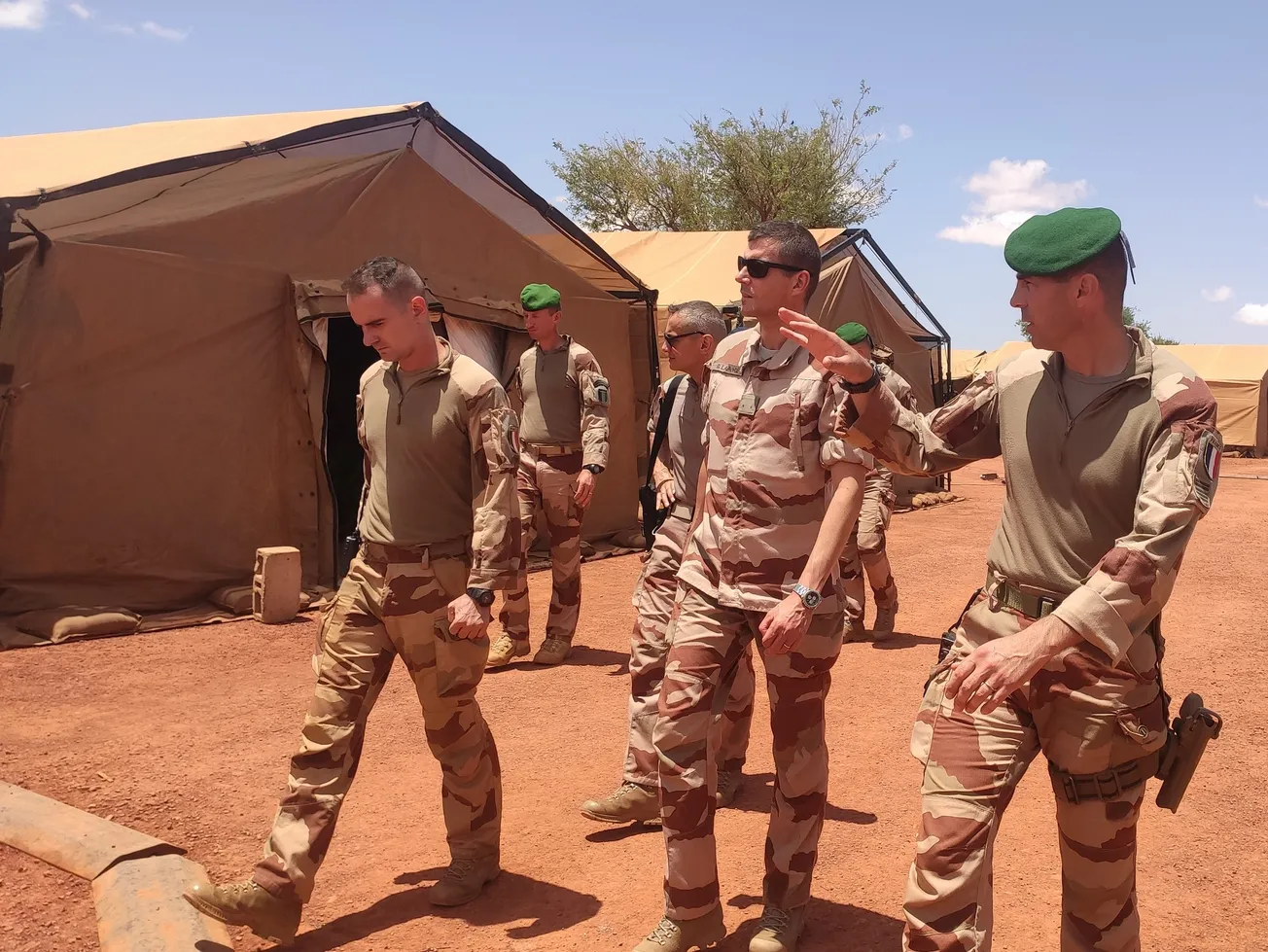 UNE_20220905_BARKHANE_VISITE_NIGER (3)