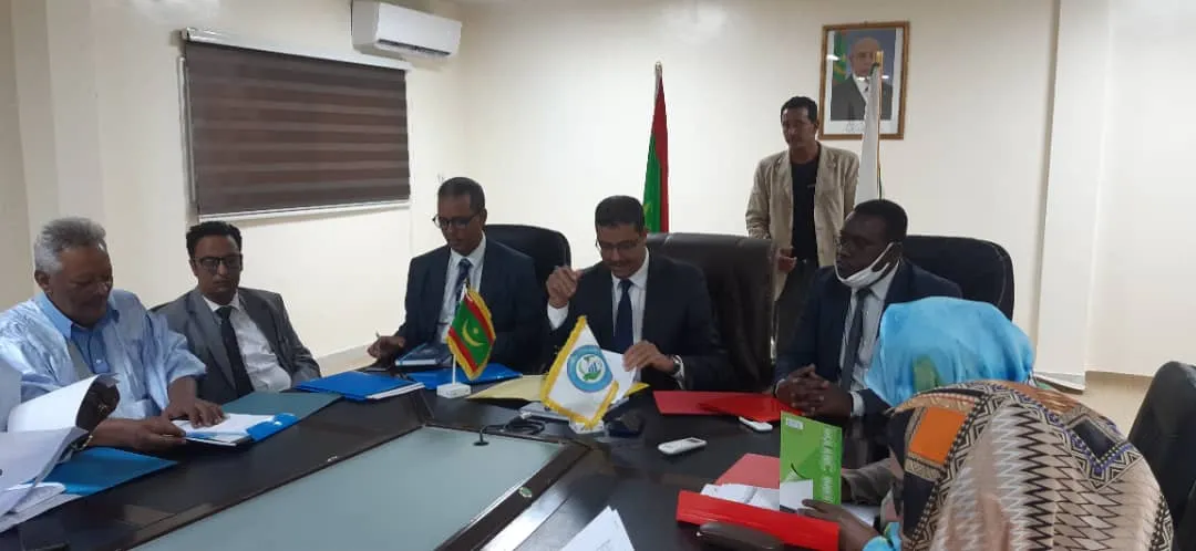جانب من الدورة التي عقدها المجلس الجهوي بداخلت نواذيبو/ الأخبار