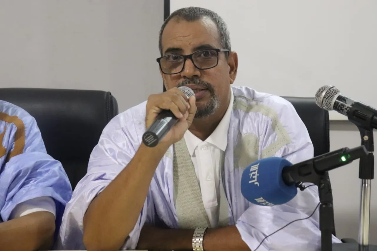 ذ / محمدن محمد دي