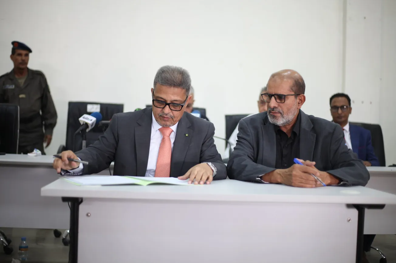 جانب من اتفاقية الولاية والخيرية لتوفير الزي والكتاب المدرسي/ الأخب?