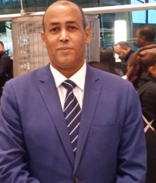 محمد الامين خطاري