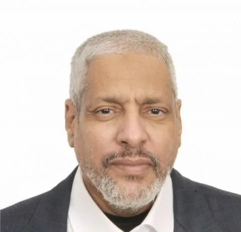 عبد الفتاح اعبيدن - كاتب 