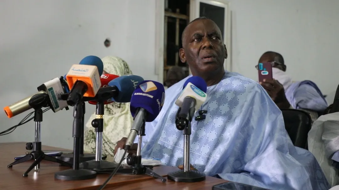 f9aee383-e1a9-4d1e-83cd-53401bd61fd3