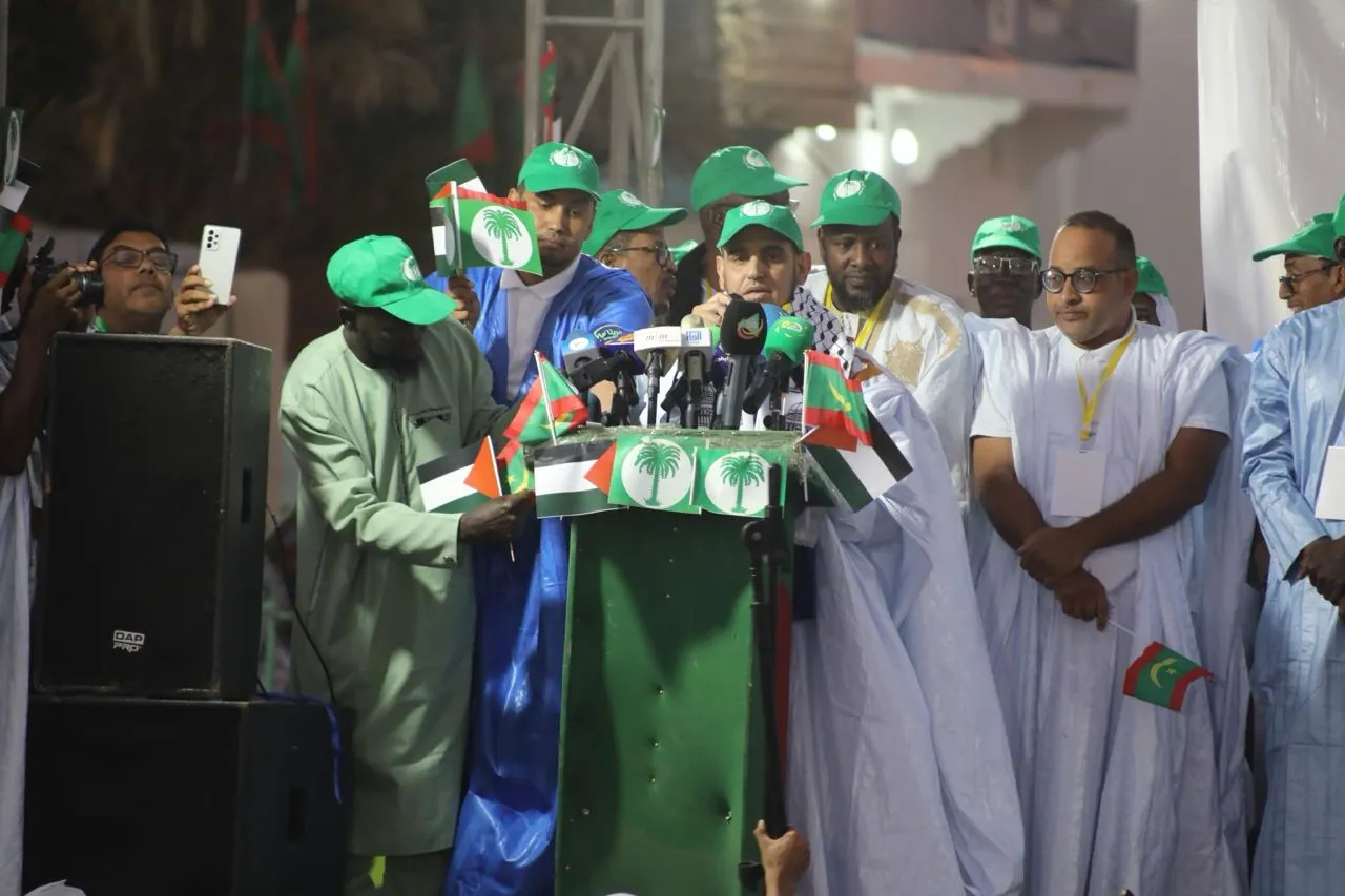 رئيس حزب التجمع الوطني للإصلاح والتنمية "تواصل" حمادي سيدي المختار خ?