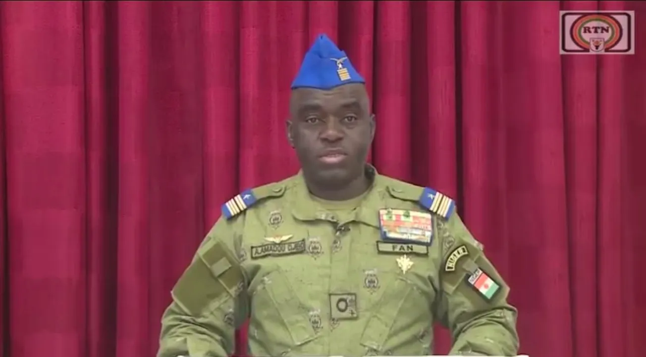 المتحدث باسم الحكومة النيجرية العقيد أمادو عبد الرحمن 