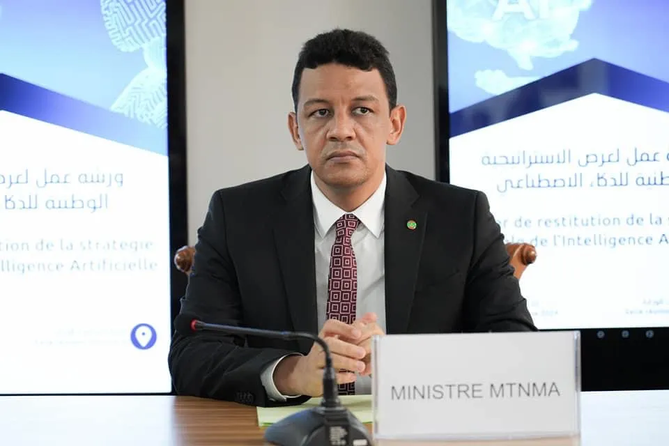 وزير التحول الرقمي الموريتاني أحمد سالم أبده خلال افتتاح ورشة عمل لع