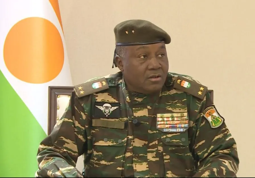 الرئيس الانتقالي النيجري الجنرال عبد الرحمن تياني 