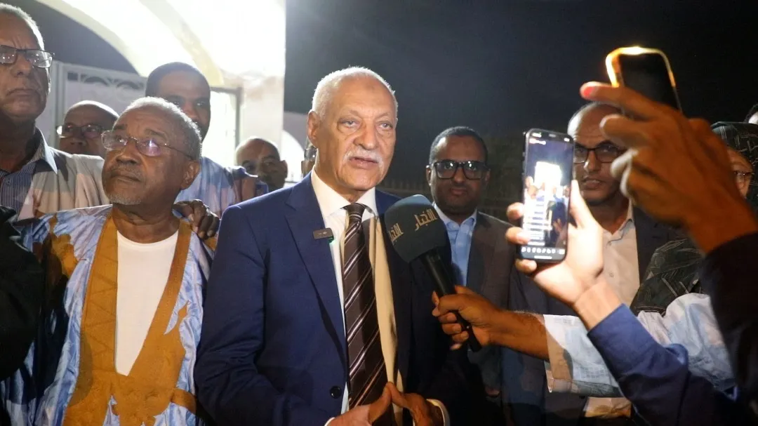 e2583676-d108-4df4-b2e5-c677fc1f981c