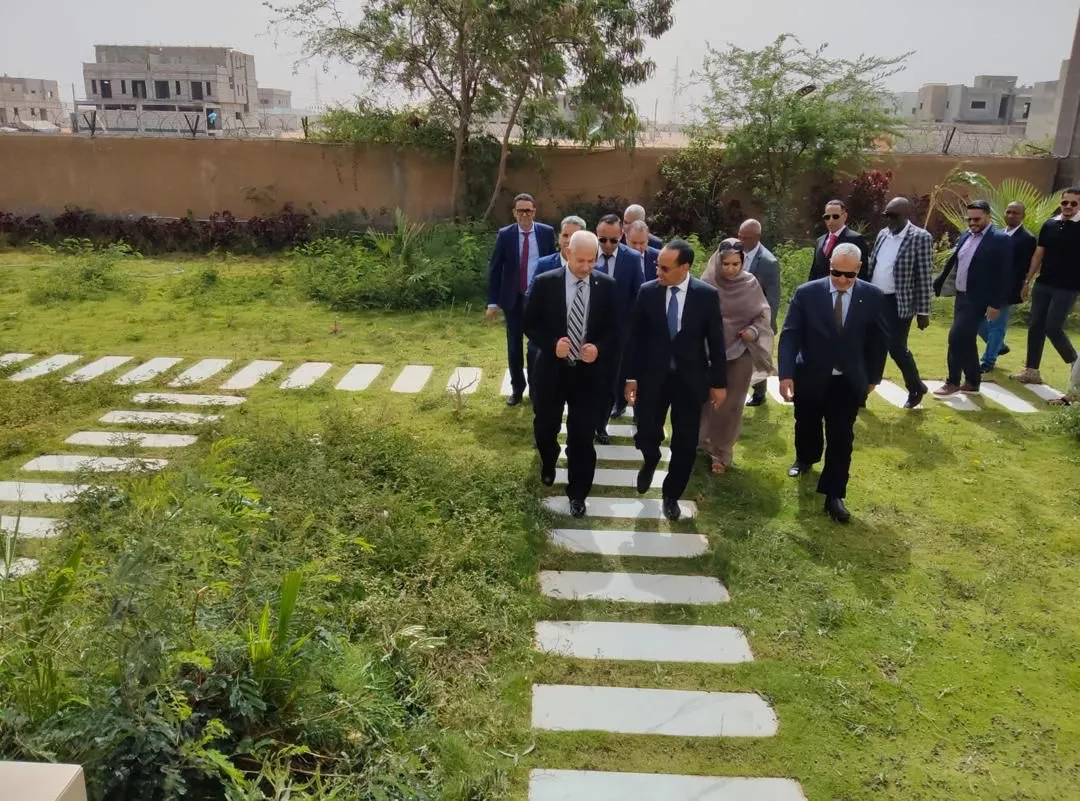 4eaa5bc0-16f9-4114-94ba-96ce15d431f1