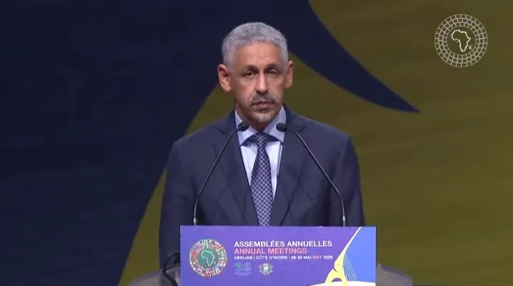 سيدي ولد التاه: خلال إلقائه كلمة شكر بعد فوزه برئاسة البنك الإفريقي ل