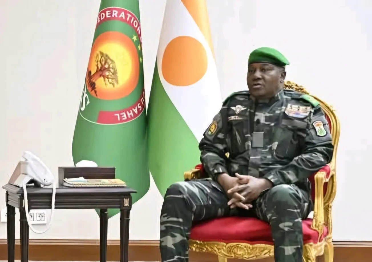 الرئيس النيجري الجنرال عبد الرحمن تياني 