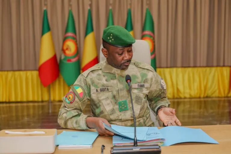الرئيس الانتقالي المالي الجنرال عاصيمي غويتا