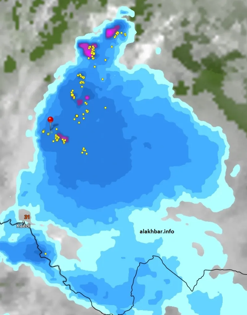 خارطة انتشار السحب اليوم 18:10، الإشارة عند مدينة مكطع الحجار