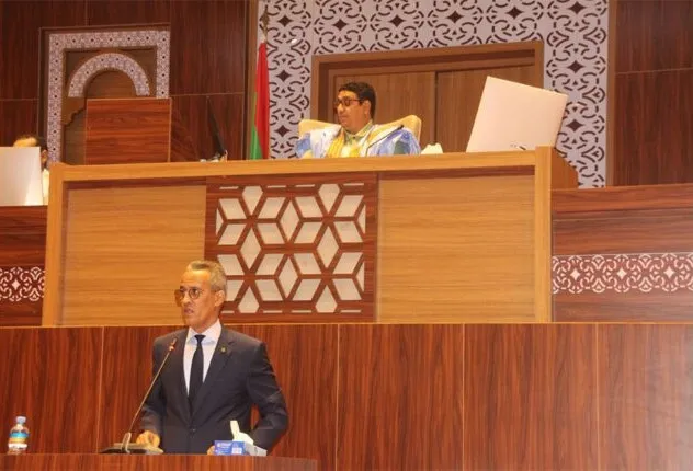 وزير العقارات وأملاك الدولة والإصلاح العقاري، المختار أحمد بوسيف