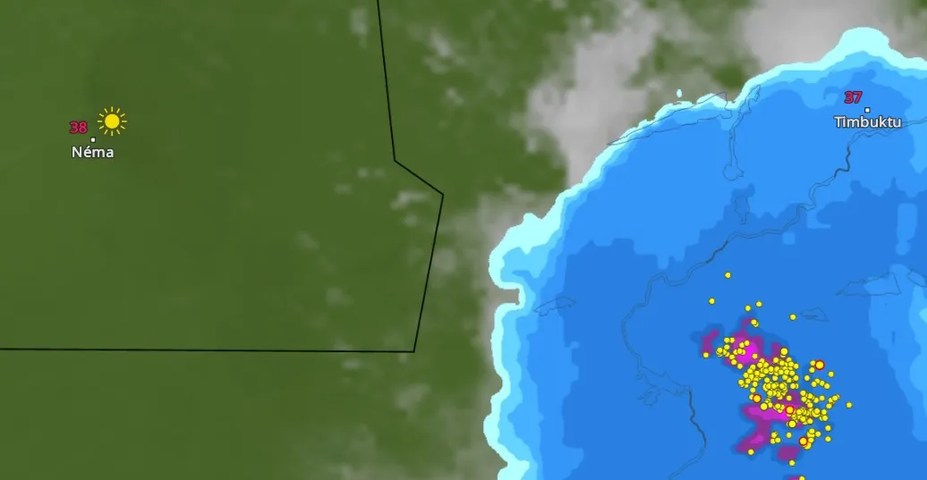 خارطة انتشار السحب الماطرة عند الساعة: 12:10 دقائق