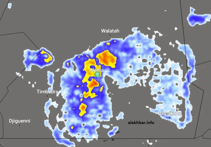 خارطة انتشار السحب الماطرة على الحوض الشرقي عند الساعة 17:25