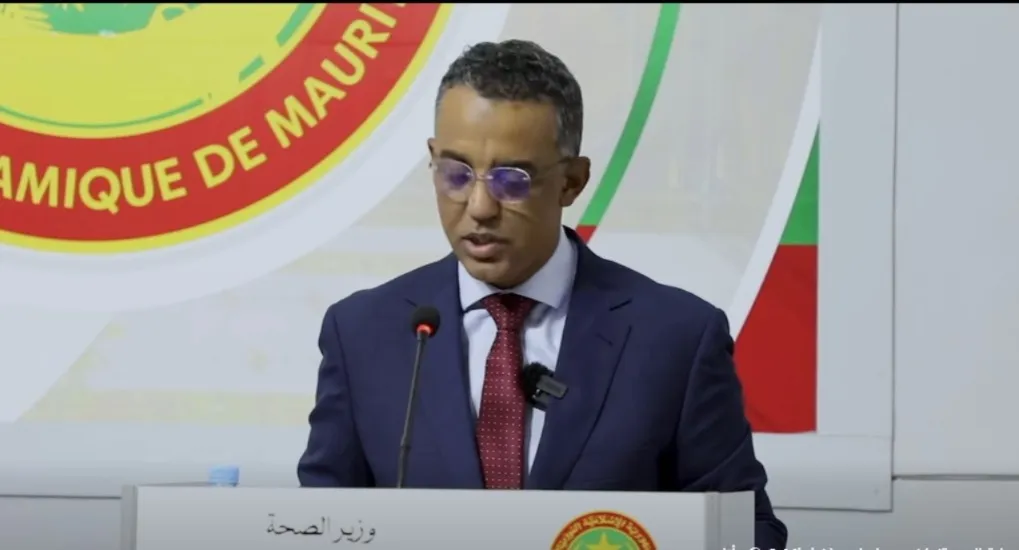 وزير الصحة الدكتور محمد محمود ولد اعل محمود خلال مؤتمر صحفي سابق