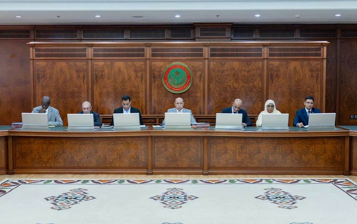 مجلس الوزراء اجتماعه الاستثنائي اليوم الثلاثاء 