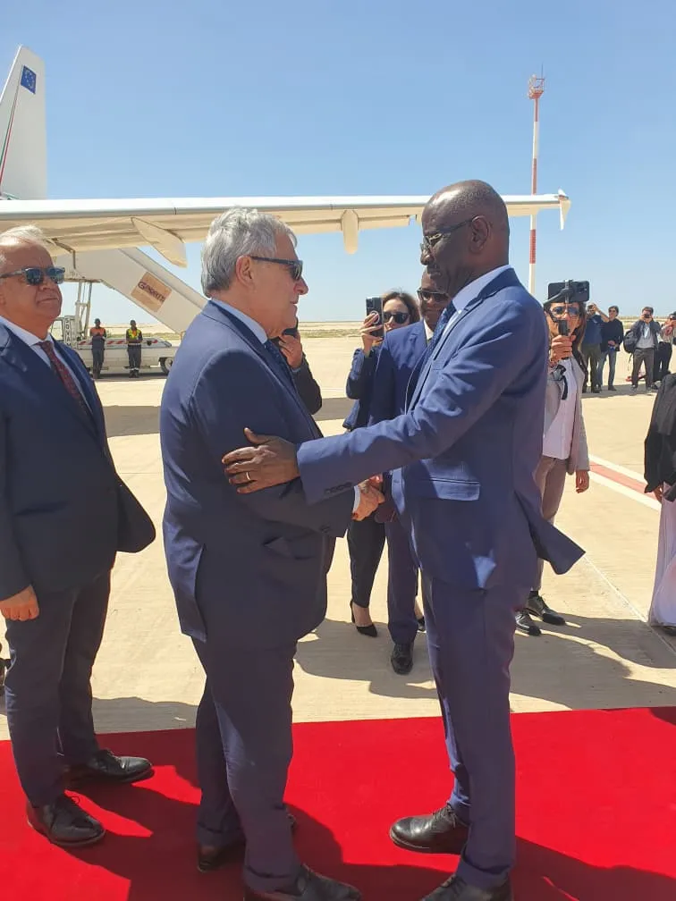 ولد مرزوك وتايّاني في مطار نواكشوط الدولي اليوم 