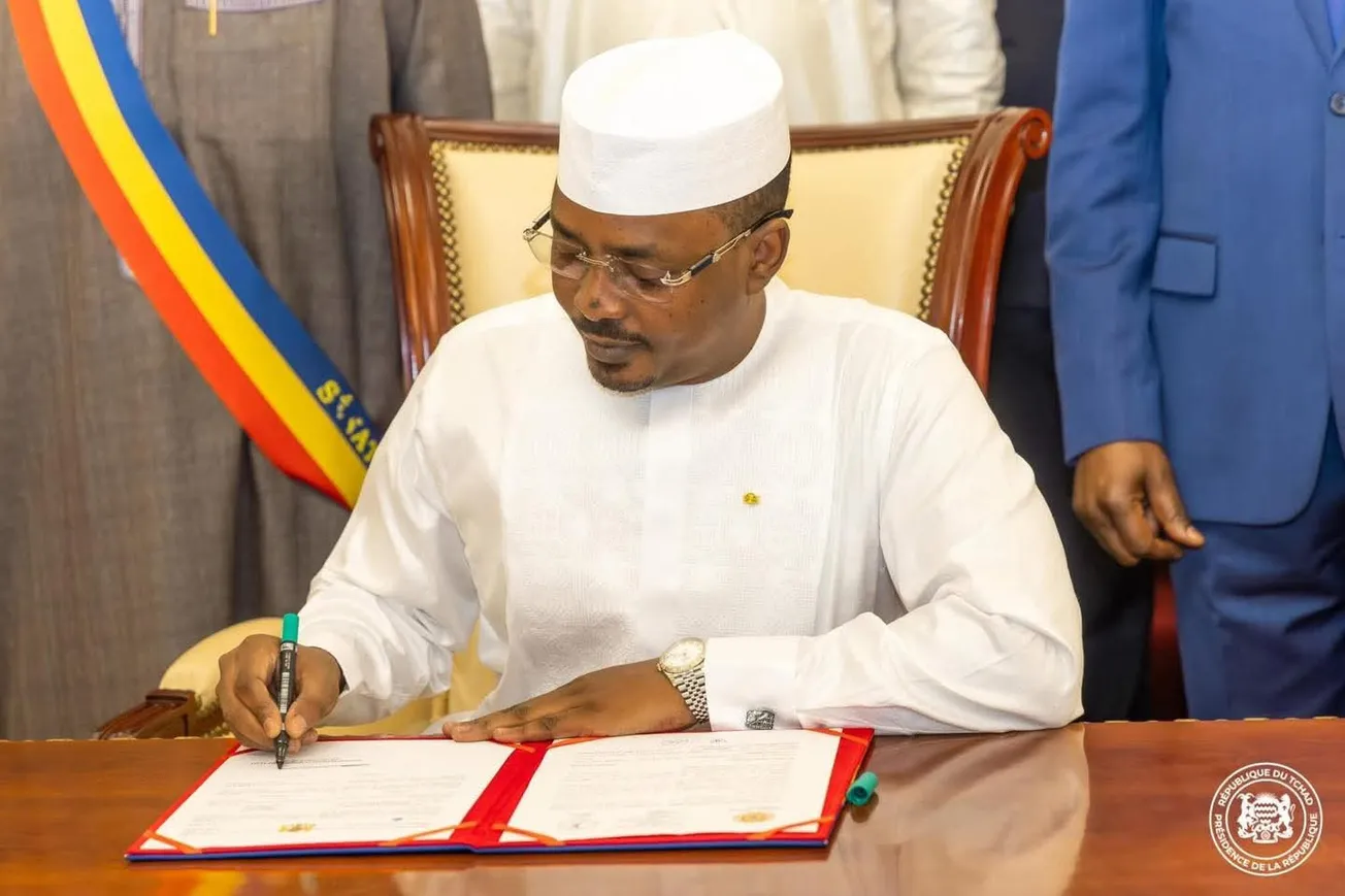 الرئيس اتشادي محمد إدريس ديبي 