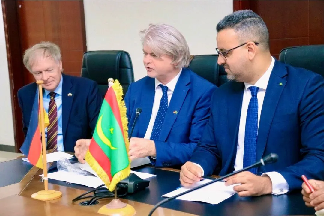 589906104_863927292807464_4392514092306901535_n