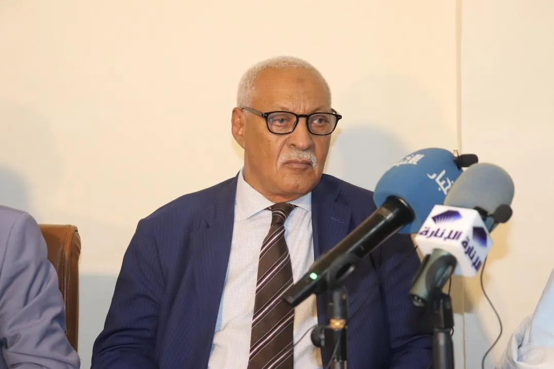 منسق هيئة دفاع الوزير السابق سيدنا عالي محمد خونا المحامي محمدن ولد ?