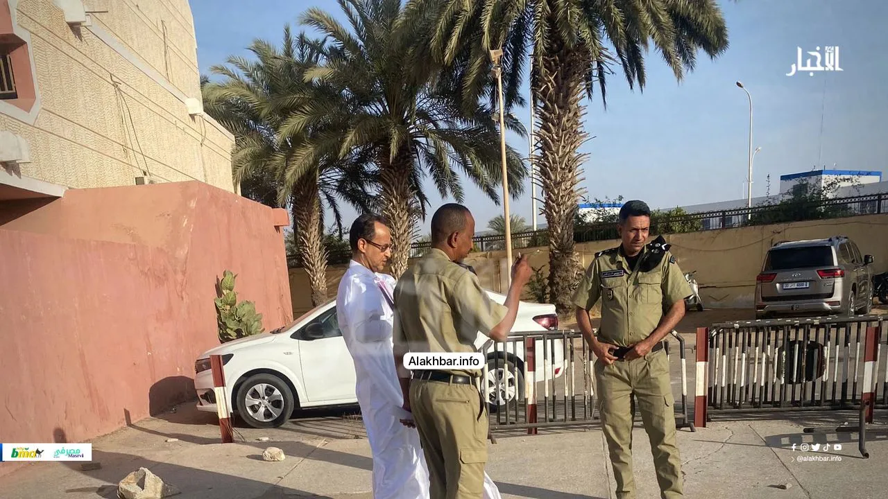 رئيس منظمة الشفافية الشاملة السيناتور السابق محمد ولد غدّه خلال مثو?